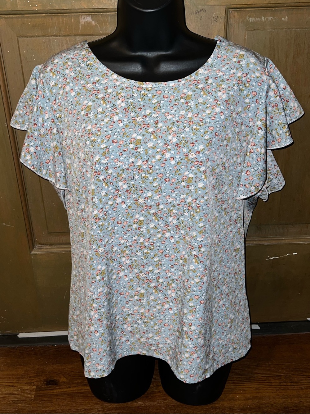 Sage Green Floral Ruffle Sleeve Cottage Casual Boho Round Neck Blouse Size M - Picture 3 of 8